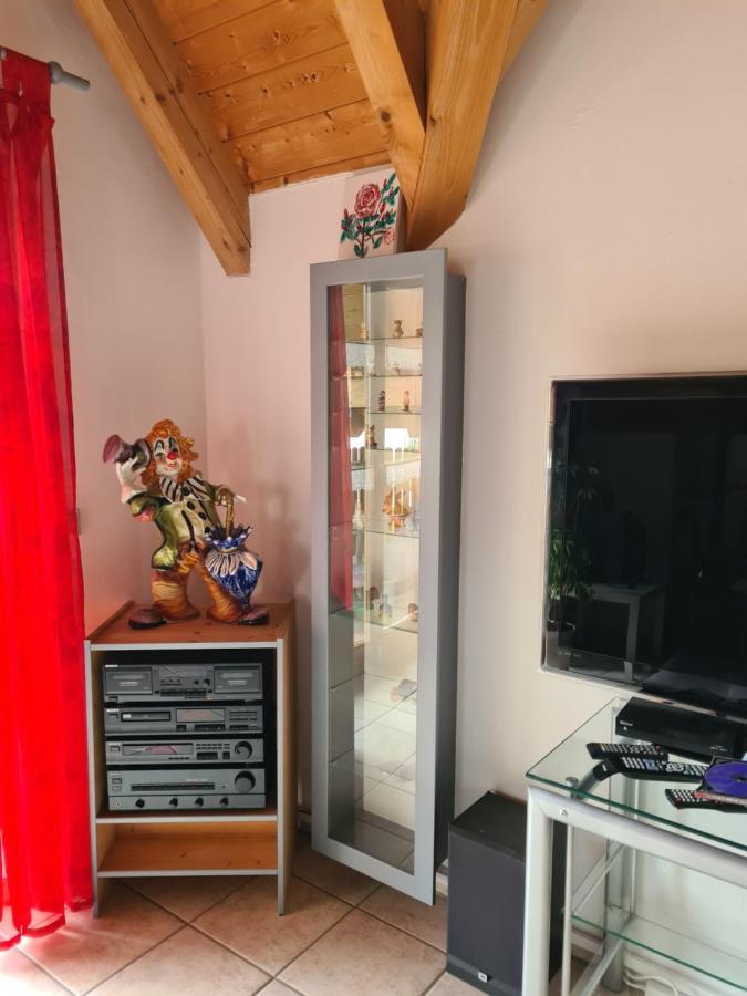 Ferienwohnung Helga Thalmassing  Экстерьер фото